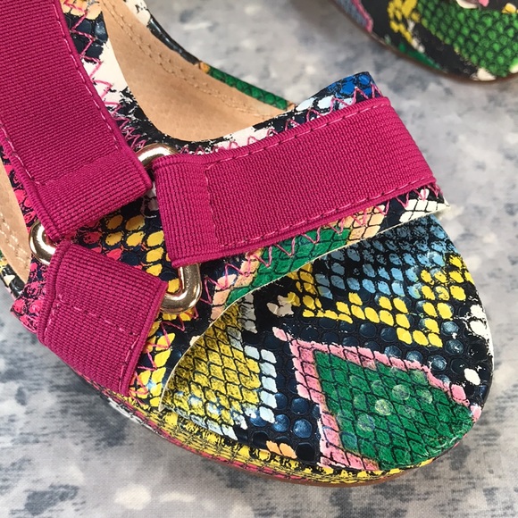 FashionNova Head in the Clouds Multi Snake 5.5” Platform Heels WMS 6M🌟NWOT🌟 - Picture 8 of 13